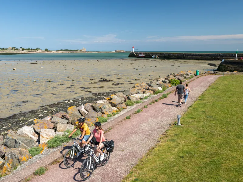 Saint-Vaast-La-Hougue ©E. Berthier