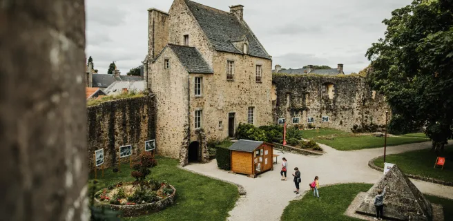 Saint-Sauveur-le-Vicomte / Bricquebec-en-Cotentin